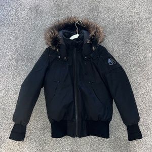 Woman's Authentic Moose Knuckles GLEMBUSH BOMBER size Large TTS